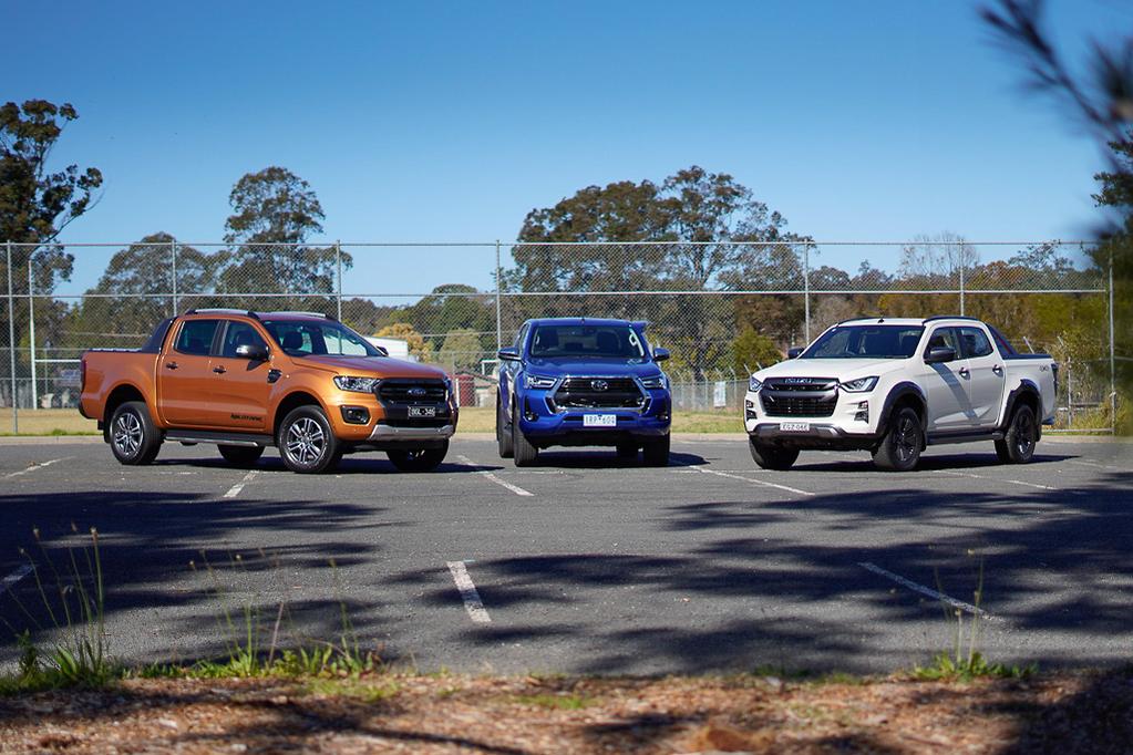 2020 Toyota HiLux SR5 4x4 Double Cab (Graphite)