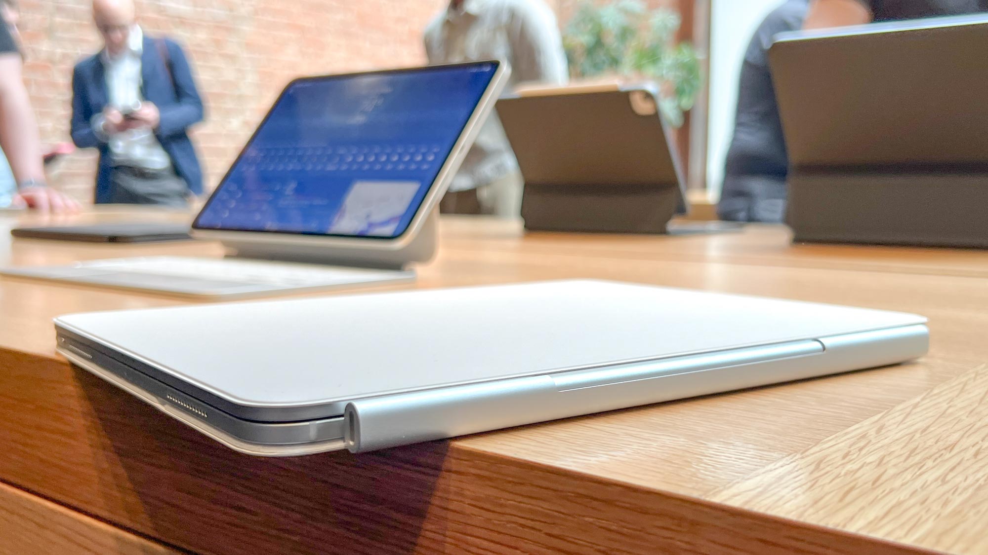 Apple iPad Air 11" M2 Chip Wi-Fi 128GB (Blue)